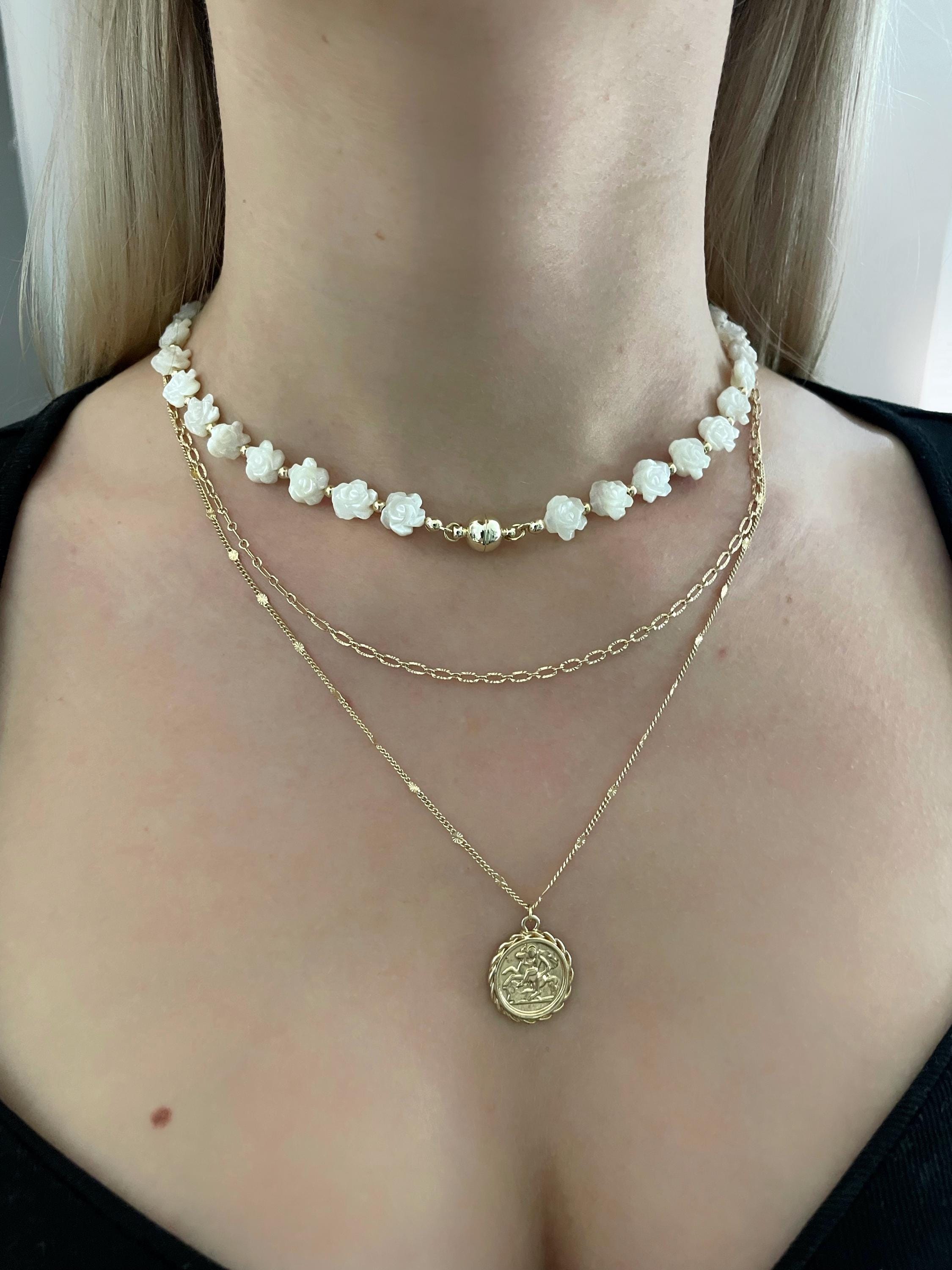 Dainty Rose Choker, 3 / 6