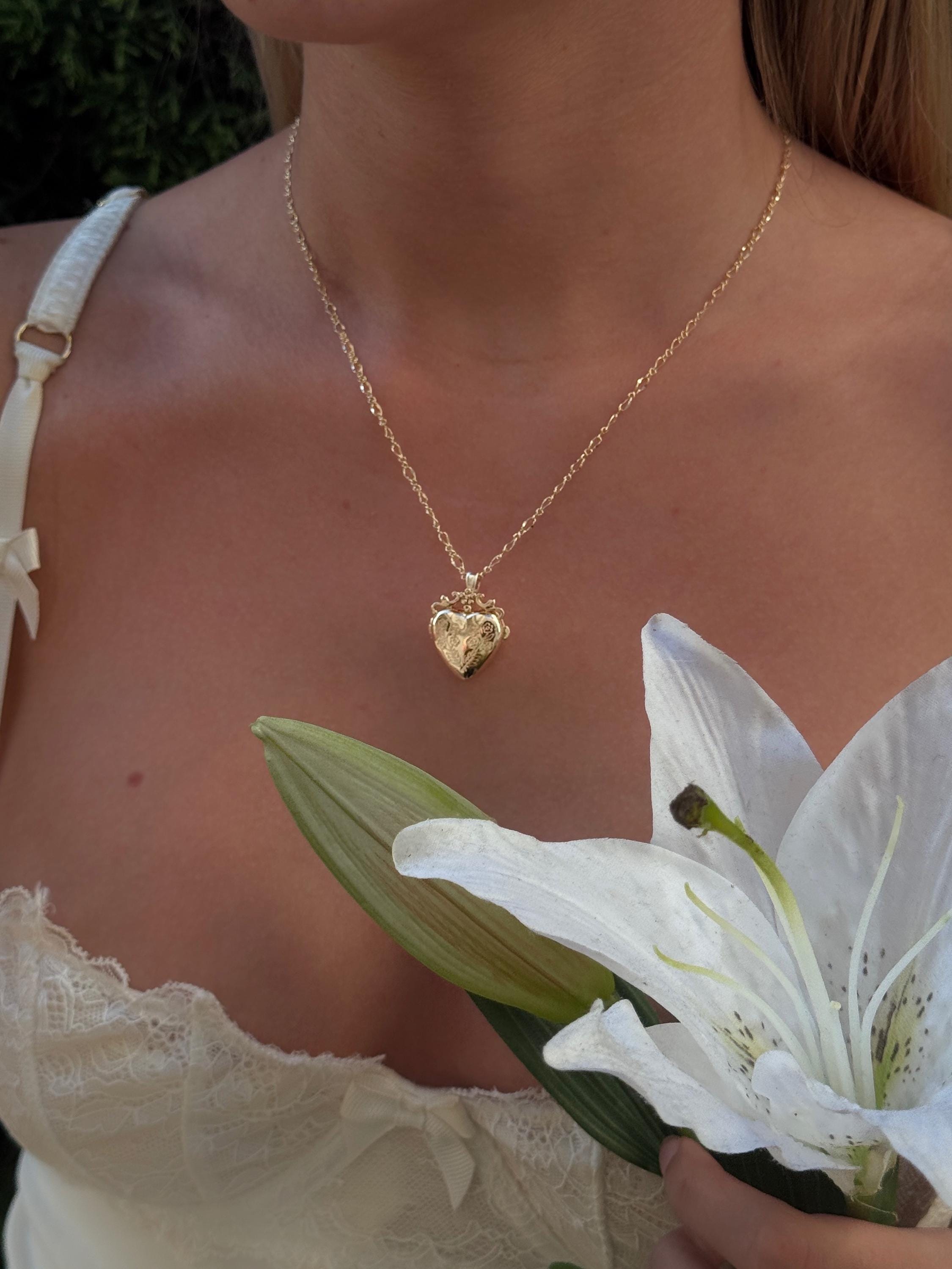 Vintage Open Heart Locket, 1 / 9