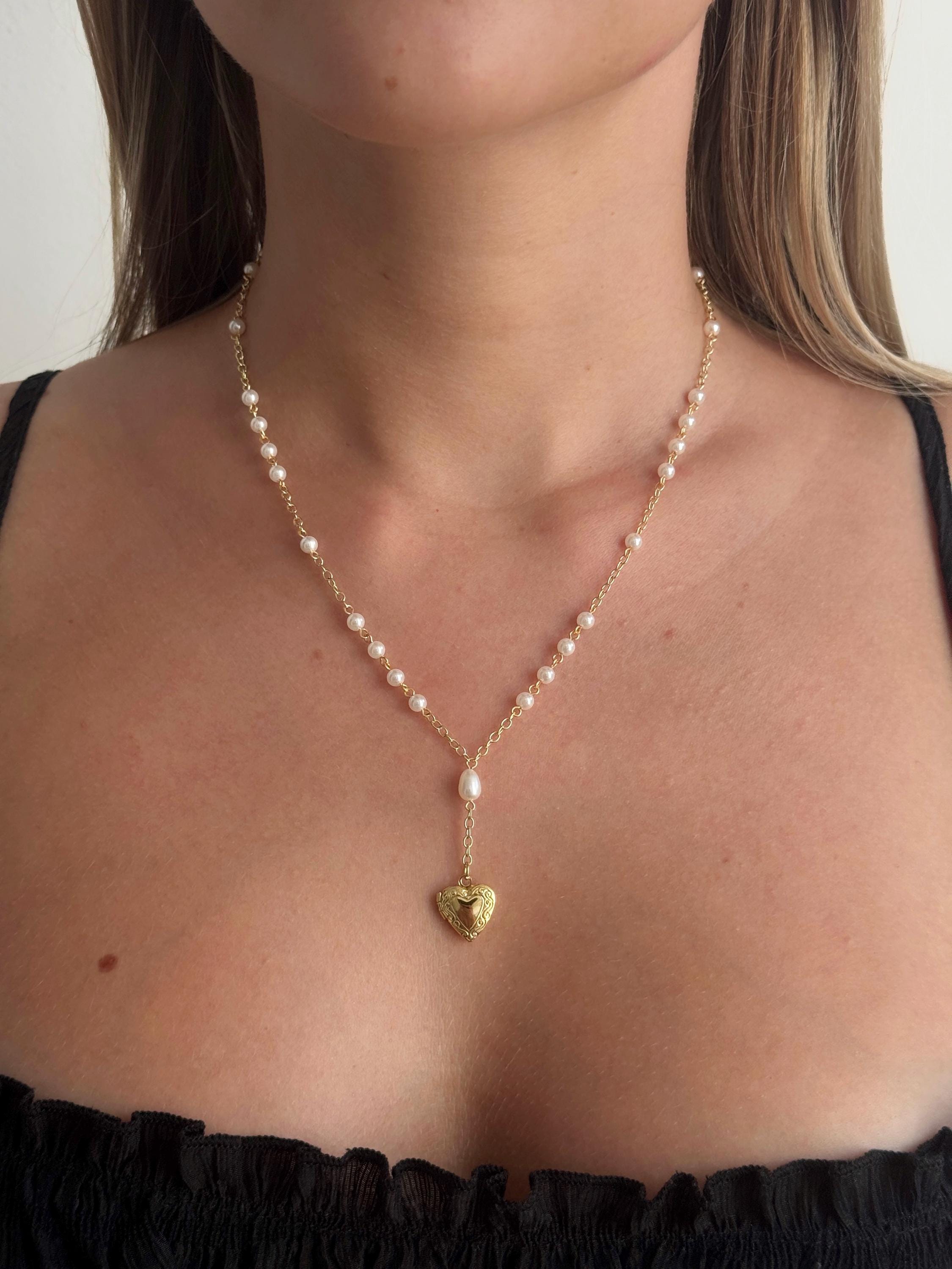 Vintage Pearl Rosary, 1 / 6